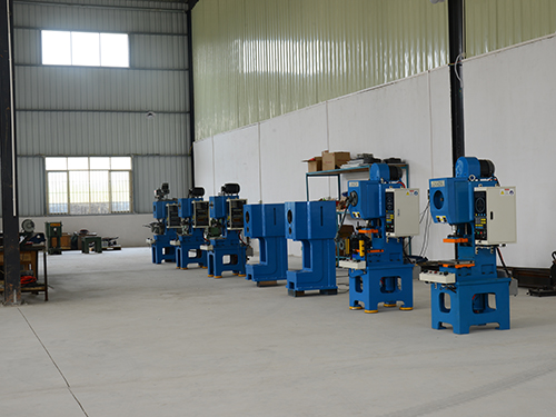 廠房設(shè)備機(jī)械